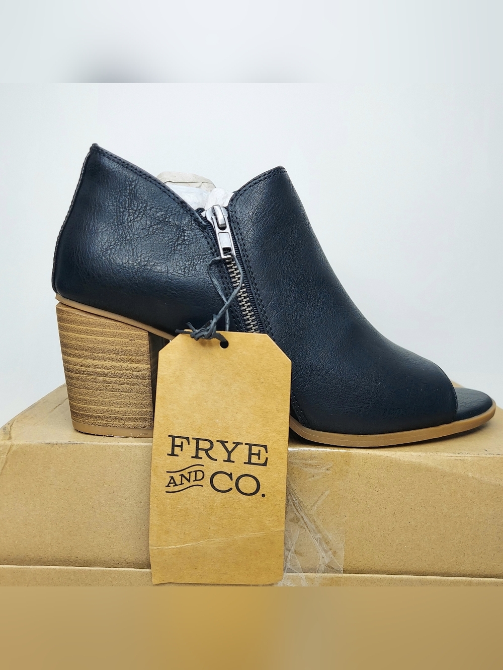 Frye Fendy Black Leather Open-Toe Ankle Booties Heel Sandals Women's Size 11 NWT
